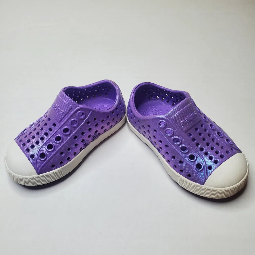 Native Jefferson Slip On Infant Water Shoes Size C4 Iridescent Sparkly Purple